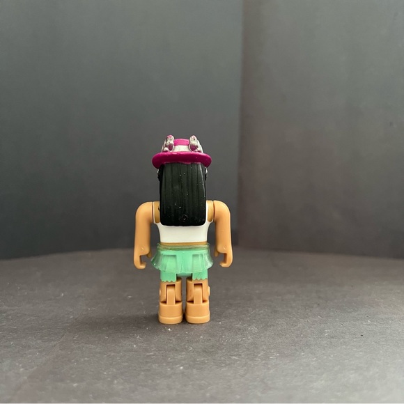 Roblox Figure Celebrity Collection Series 1 PixelatedCandy - Picture 2 of 3